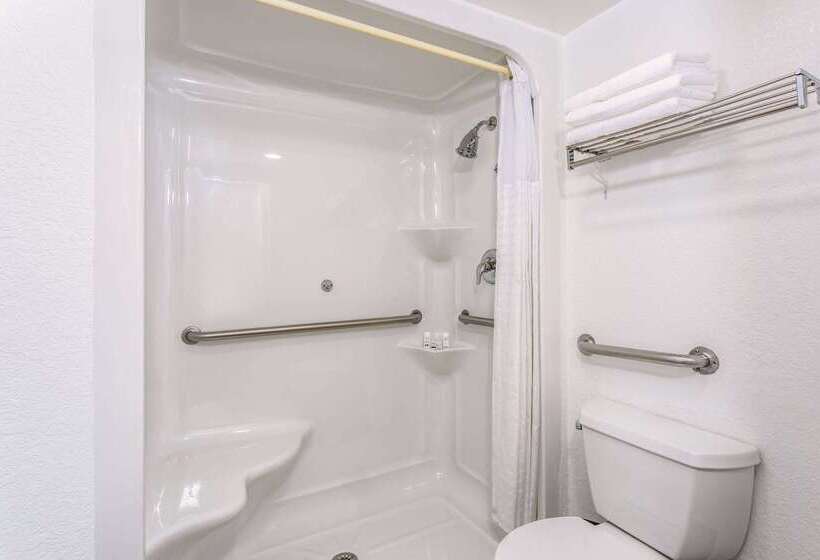 酒店 Ramada By Wyndham Altamonte Springs Near I4