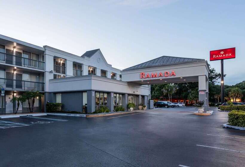 酒店 Ramada By Wyndham Altamonte Springs Near I4