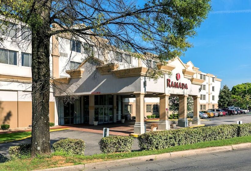 هتل Ramada By Wyndham Birmingham Airport