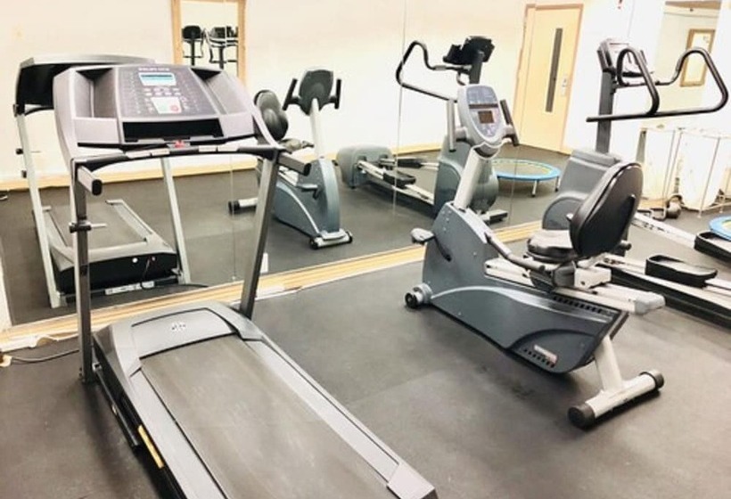 هتل Ramada By Wyndham Birmingham Airport