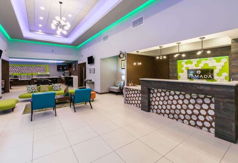 ホテル Ramada By Wyndham El Paso