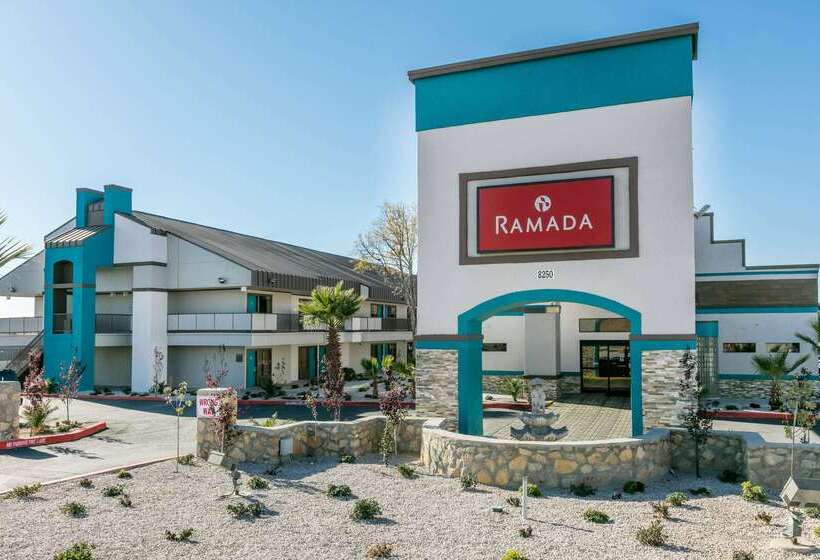 ホテル Ramada By Wyndham El Paso