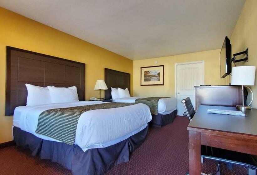 هتل Ramada By Wyndham Flagstaff East