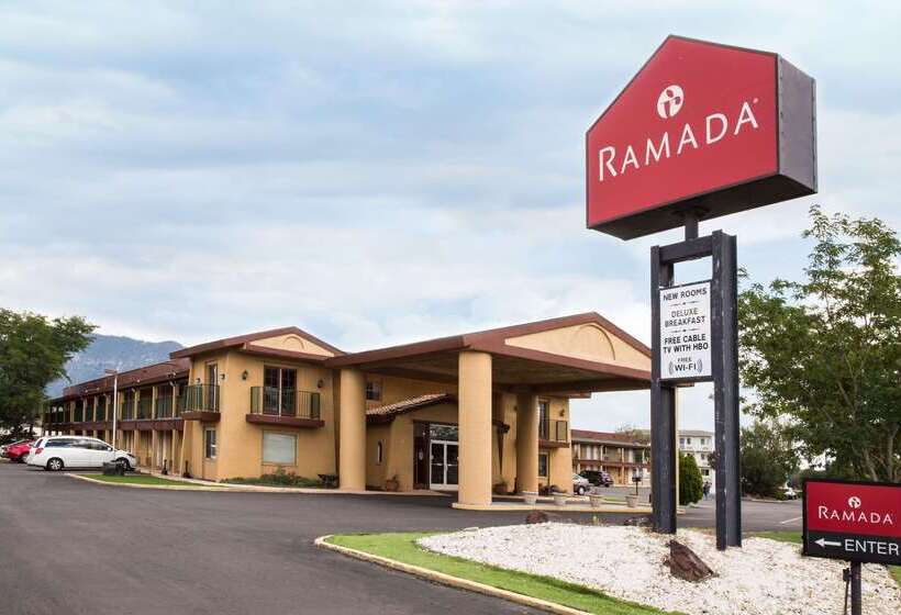 هتل Ramada By Wyndham Flagstaff East