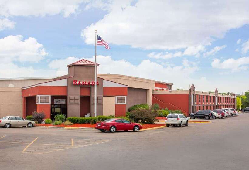 酒店 Clarion Inn & Suites And Convention Center