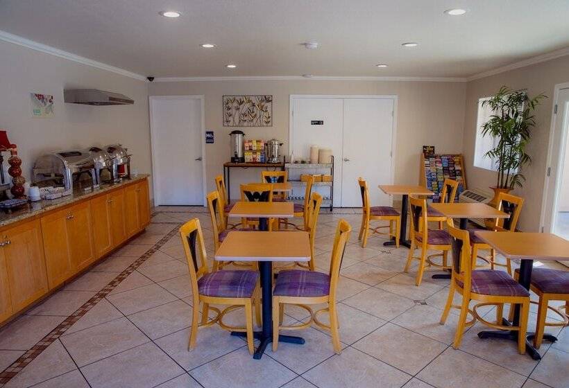 ホテル Ramada By Wyndham Mountain View