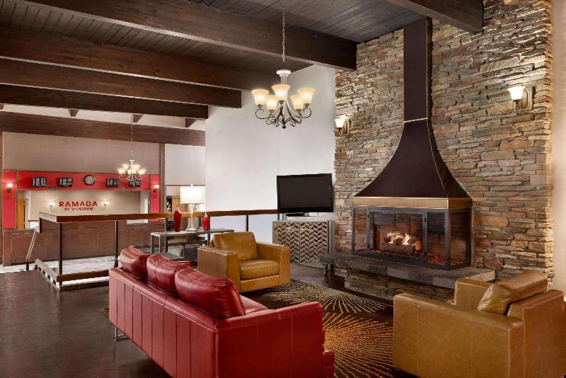 בית מלון כפרי Ramada By Wyndham Spokane Airport