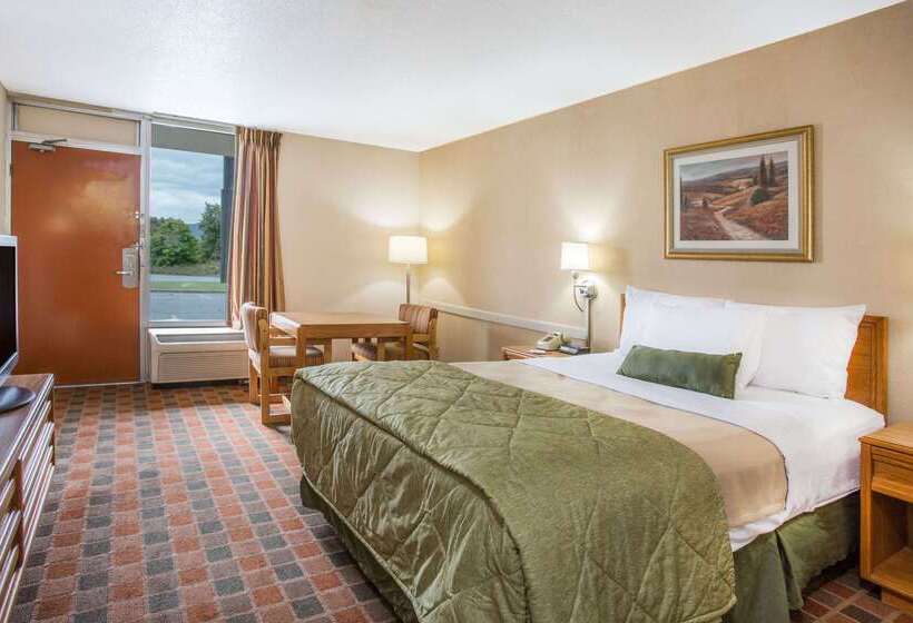 فندق Ramada By Wyndham Wytheville