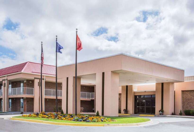 فندق Ramada By Wyndham Wytheville