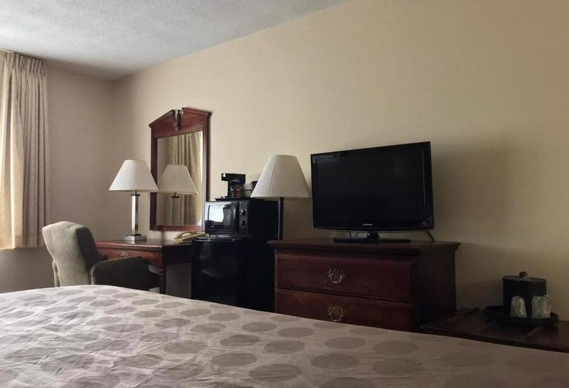 酒店 Ramada Plaza By Wyndham Louisville & Conference Center