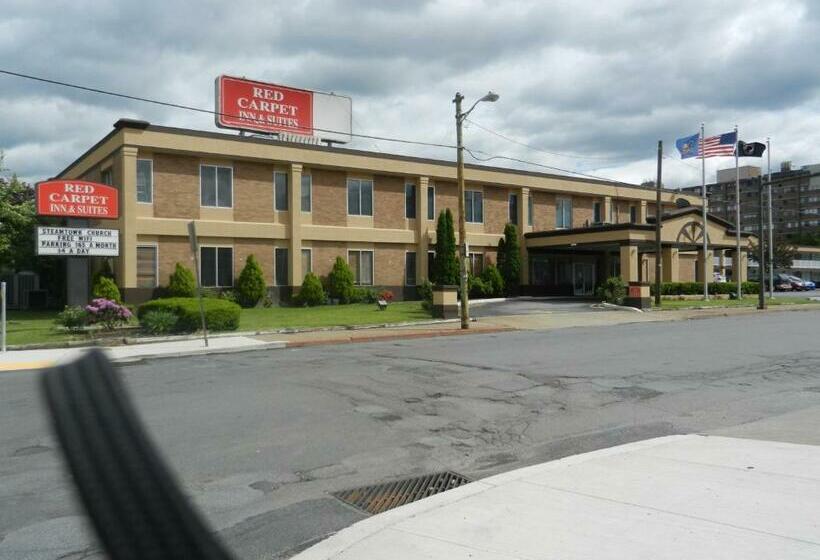 هتل Red Carpet Inn And Suites Scranton