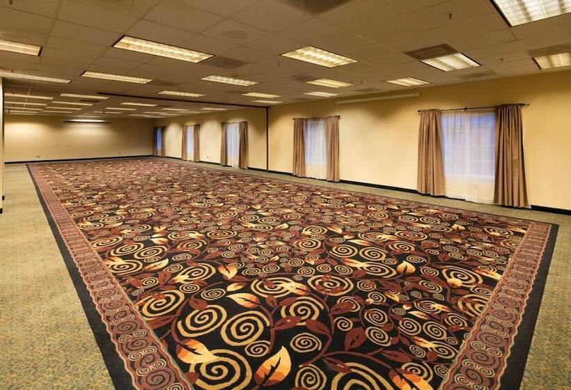 Red Lion Hotel Eureka