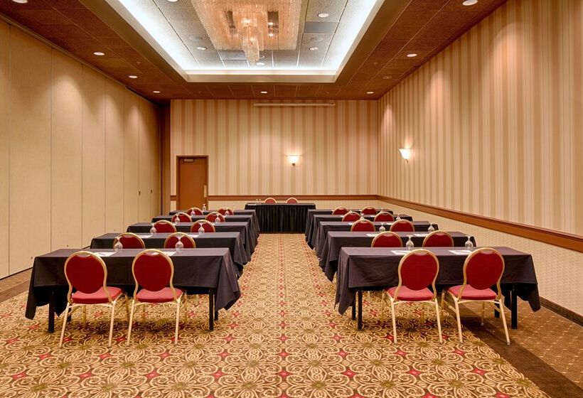 Red Lion Hotel Redding