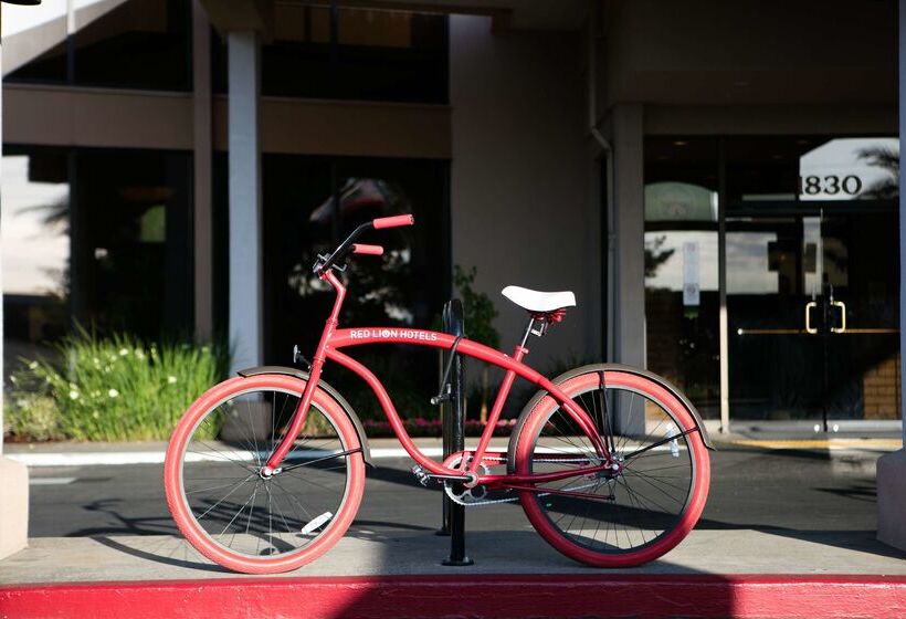 Red Lion Hotel Redding