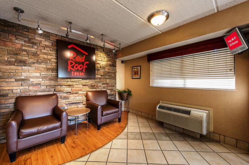 Отель Red Roof Inn Atlanta Smyrna/ Ballpark