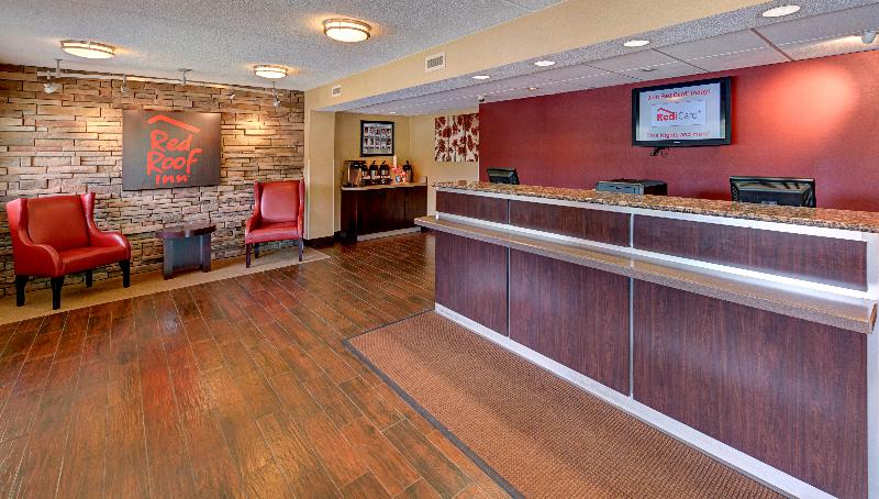 Отель Red Roof Inn Chapel Hill  Unc
