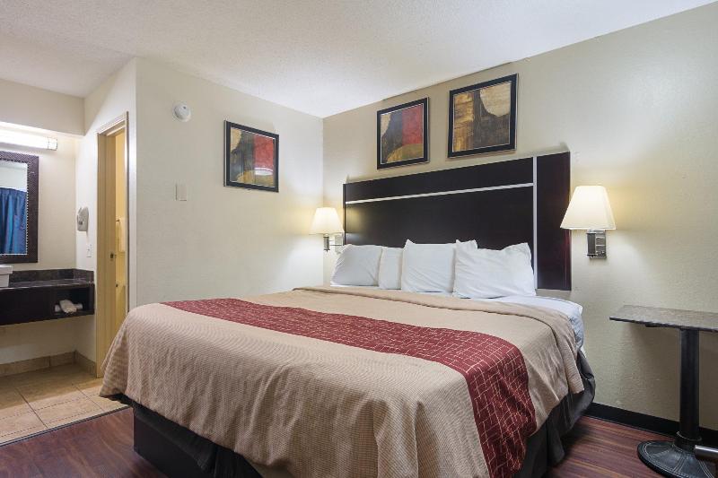 Отель Red Roof Inn Chattanooga   Hamilton Place