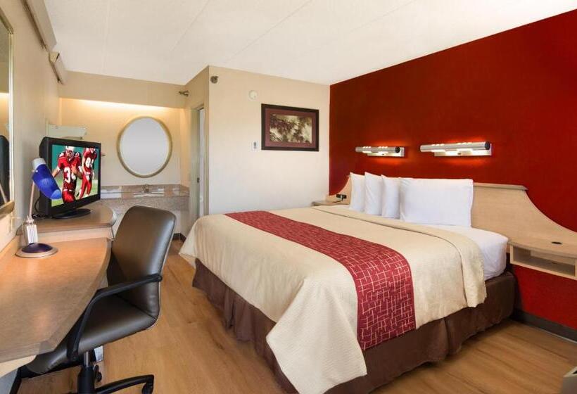 ホテル Red Roof Inn Cincinnati Northeast  Blue Ash