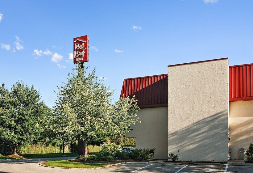 בית מלון כפרי Red Roof Inn Cleveland Airportmiddleburg Heights