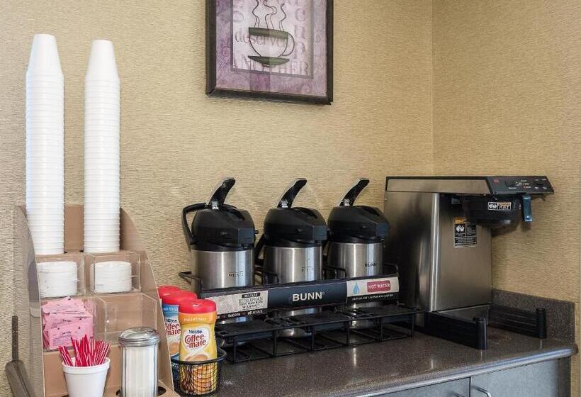 Отель Red Roof Inn Columbus East  Reynoldsburg