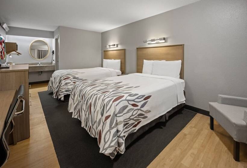 هتل Red Roof Inn Greensboro Airport