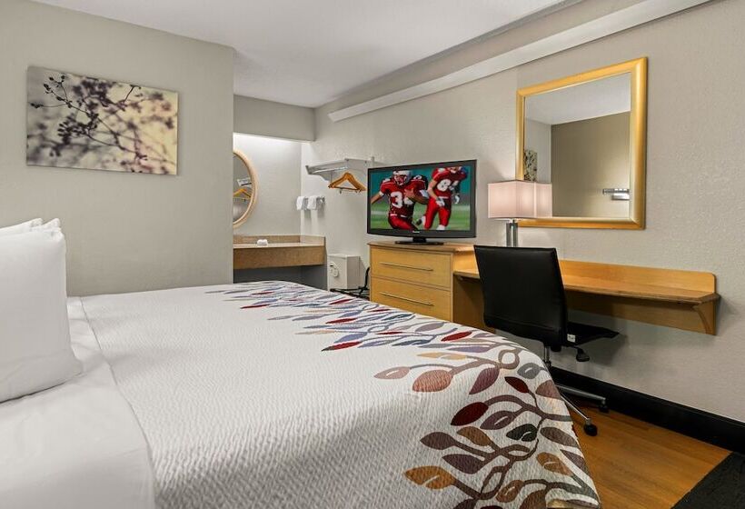 فندق Red Roof Inn Salem