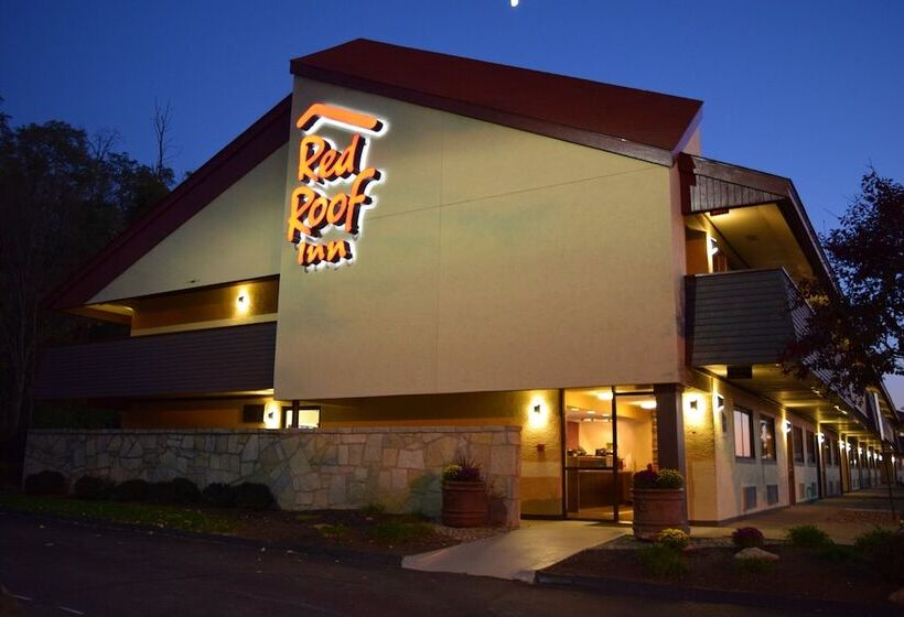 בית מלון כפרי Red Roof Inn St Clairsville  Wheeling West