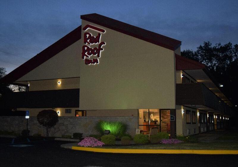 فندق Red Roof Inn Utica