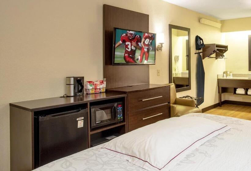 فندق Red Roof Inn Plus+ Secaucus   Meadowlands