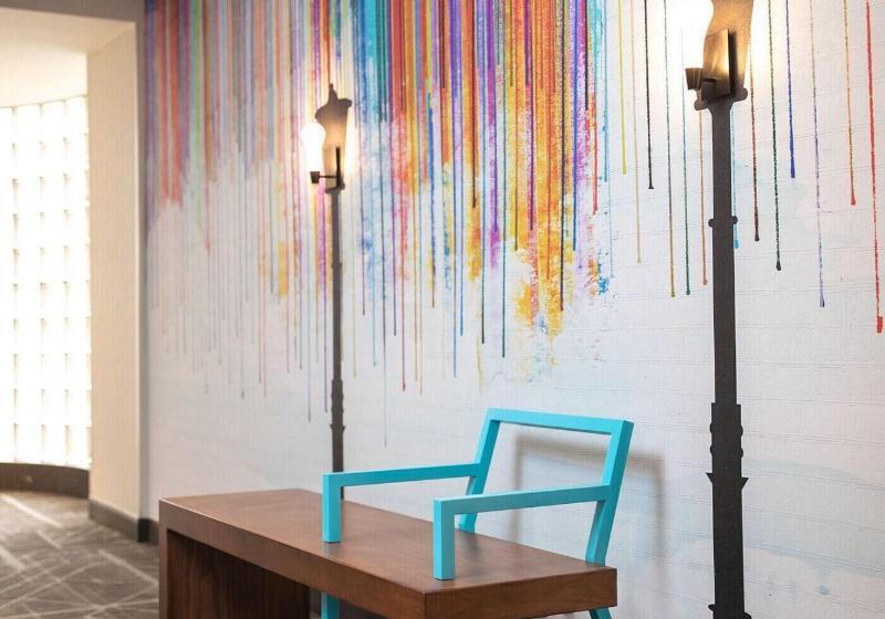 هتل Renaissance Des Moines Savery