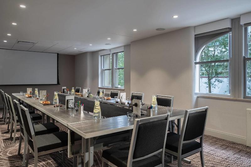 هتل Renaissance Des Moines Savery