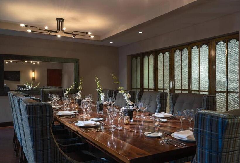 هتل Renaissance Des Moines Savery