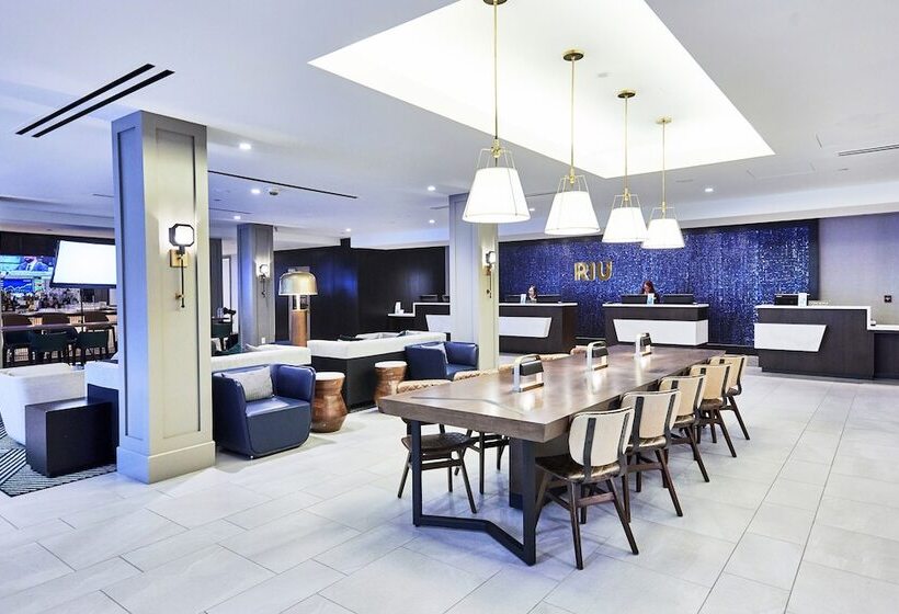 Hotel Riu Plaza Fisherman's Wharf