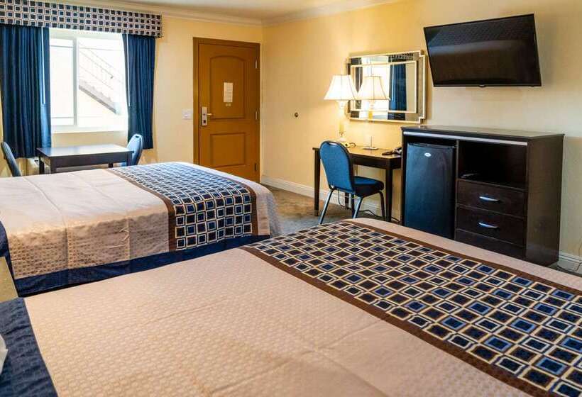 ホテル Rodeway Inn & Suites Coltonriverside