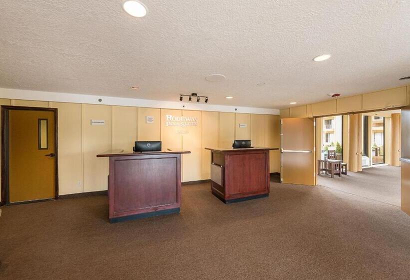 Отель Rodeway Inn & Suites Portland   Jantzen Beach