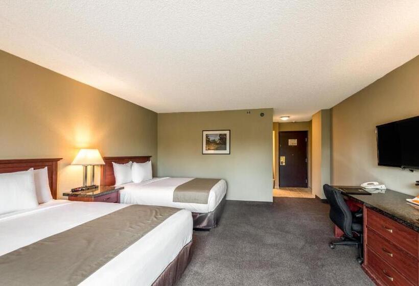 Отель Rodeway Inn & Suites Portland   Jantzen Beach