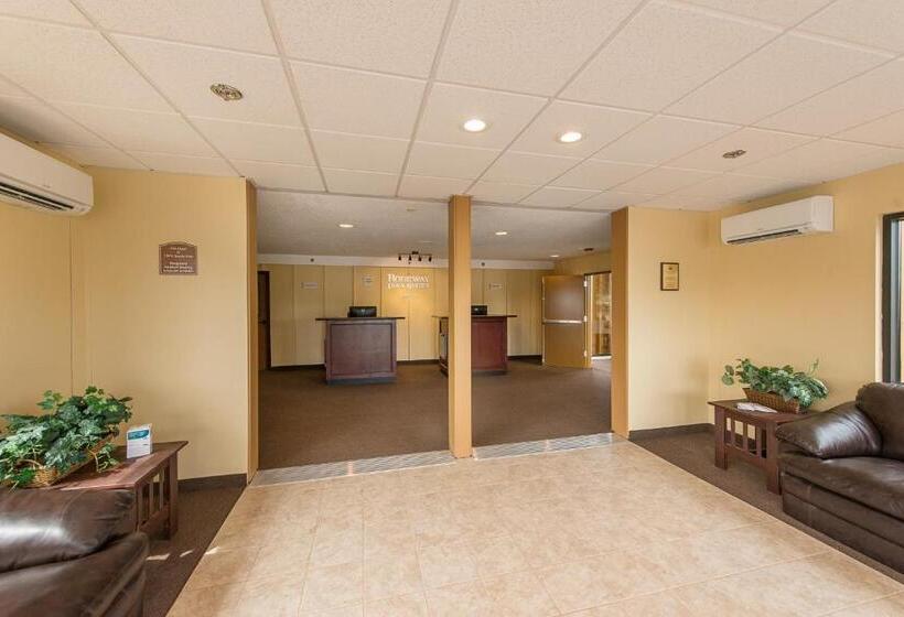 Отель Rodeway Inn & Suites Portland   Jantzen Beach