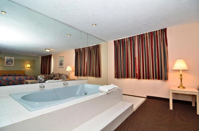 فندق Rodeway Inn Willamette River