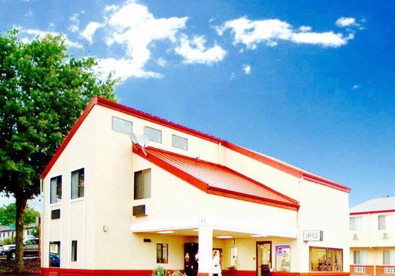 فندق Rodeway Inn Willamette River