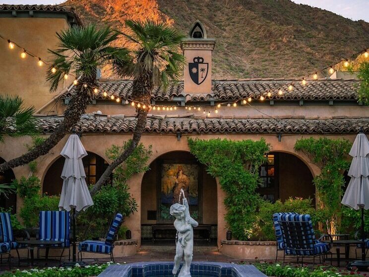 هتل Royal Palms Resort And Spa, Part Of Hyatt