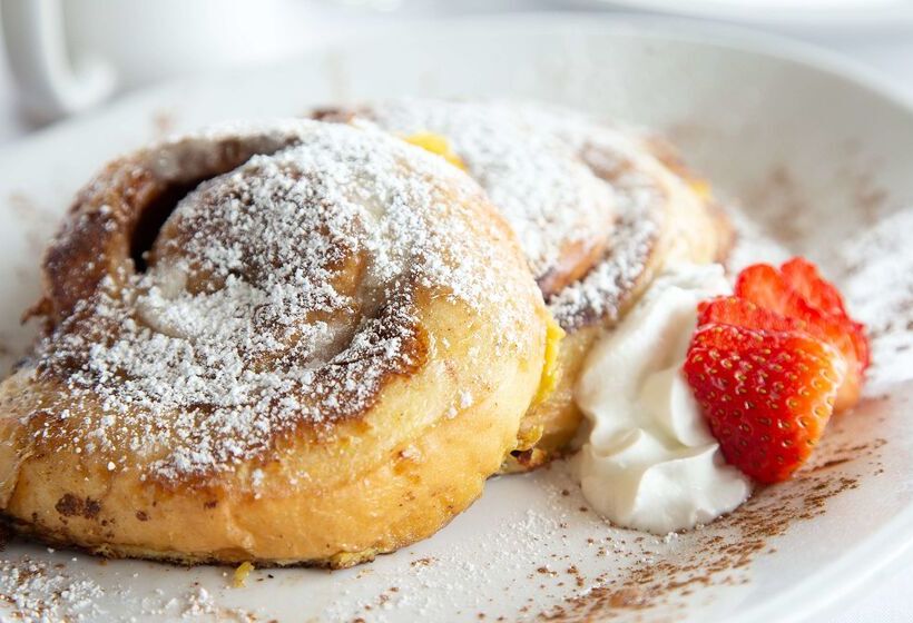 هتل Safari Inn, A Coast