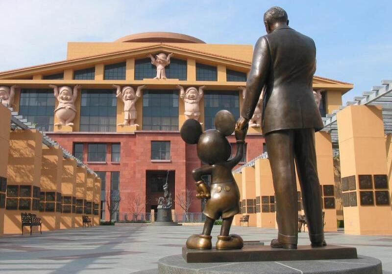 هتل Safari Inn, A Coast