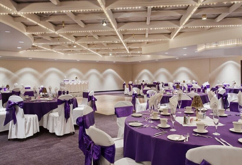 Sam S Town Hotel & Gambling Hall