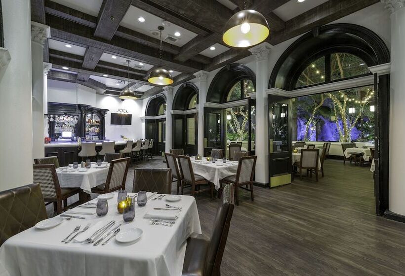 Sam S Town Hotel & Gambling Hall