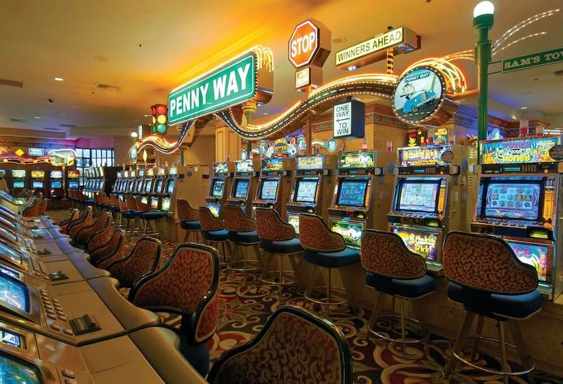 Sam S Town Hotel & Gambling Hall