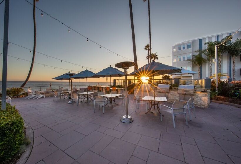 فندق Seacrest Oceanfront