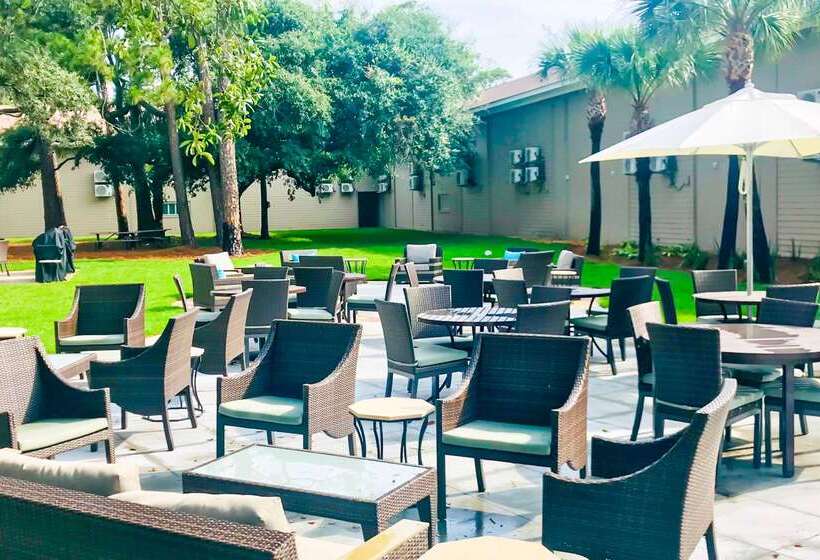 Seafarer Inn & Suites, Ascend Hotel Collection