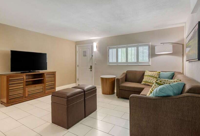 Seafarer Inn & Suites, Ascend Hotel Collection