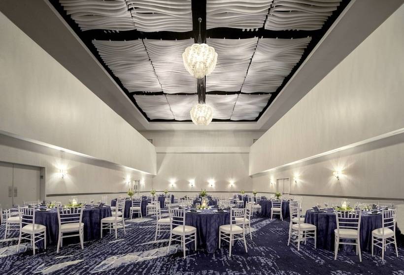 فندق Sheraton Oklahoma City Downtown