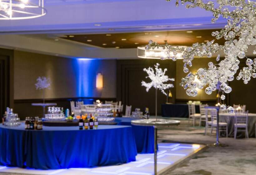 فندق Sheraton Oklahoma City Downtown